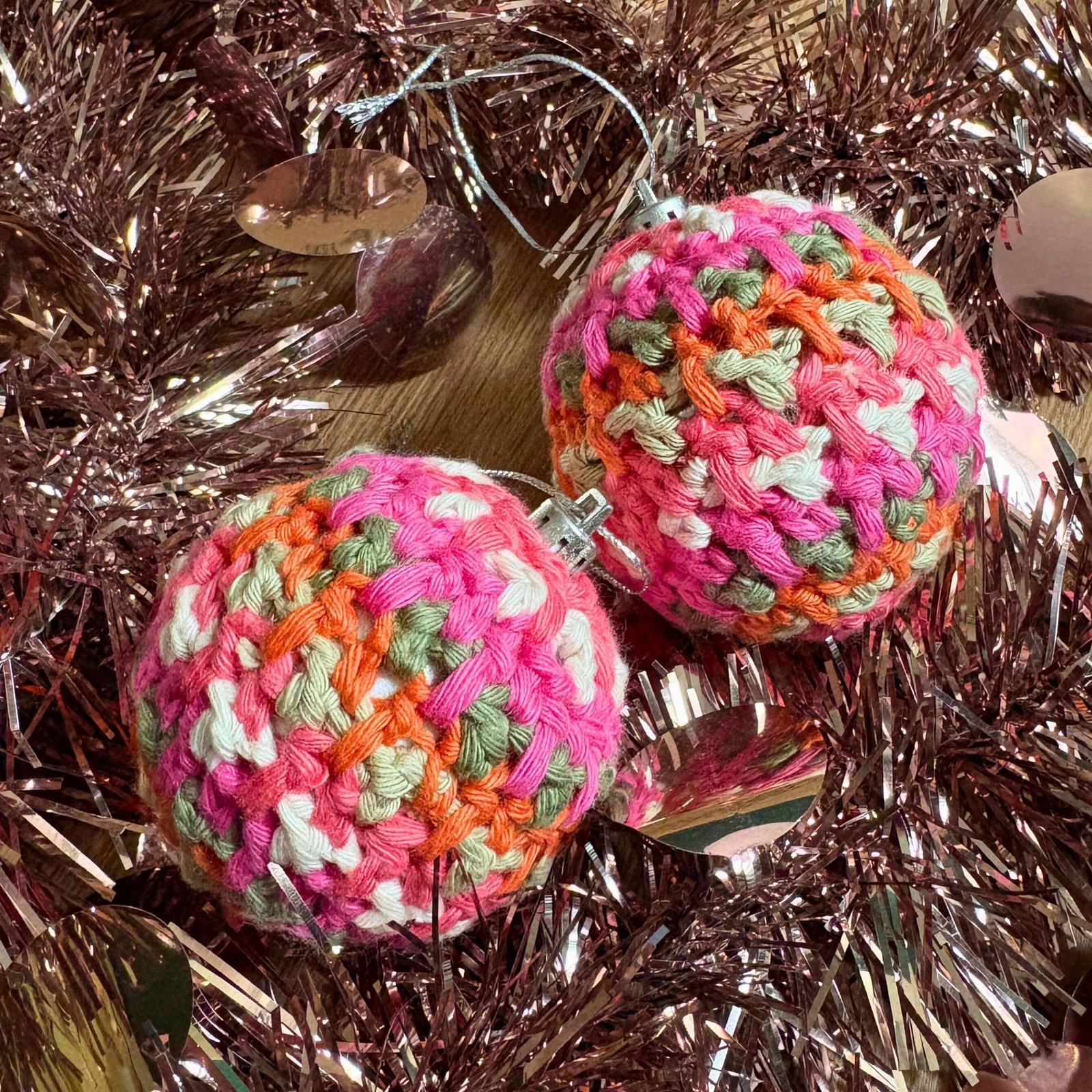 Decorative Crochet Christmas Baubles - Image 10